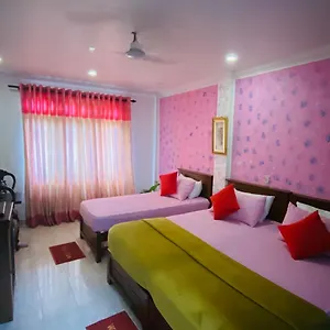 Oak Wood Kandy