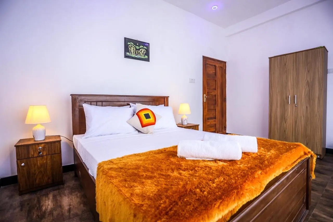 Royal Panorama Kandy Hotel